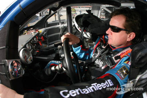 nascarcup_2007_day_eg_0724.jpg