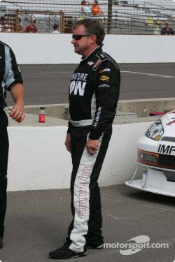 nascarcup_2008_ind_mj_0160.jpg