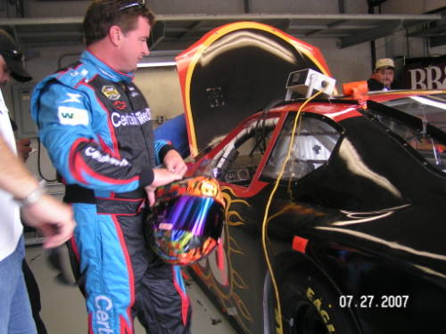 neme_at_car_072707a.jpg