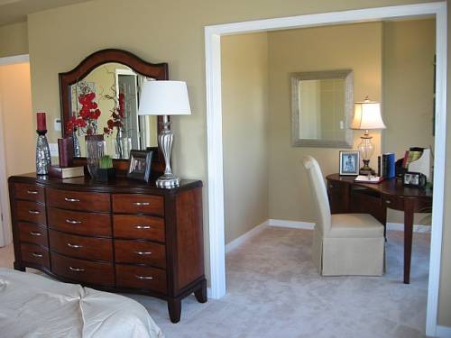 buckingham_sitting_room.jpg