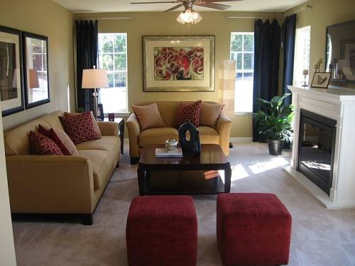 buckingham_family_room.jpg