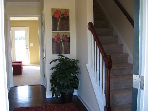 buckingham_foyer.jpg