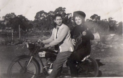 edna_and_pauline.jpg
