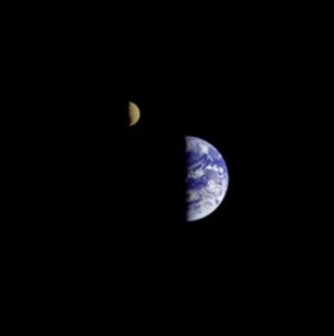 earth_and_moon2.jpg
